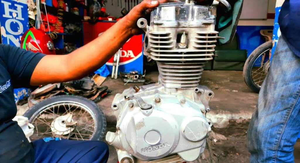 Honda CG 125 Engine & Performance